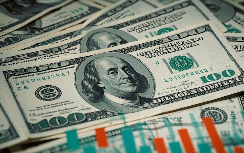 美元反弹压制英镑，GBP/USD回落等待美英政策信号